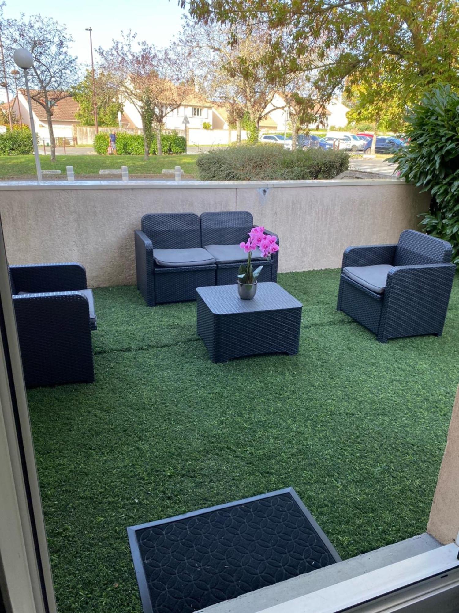 Entier Chambre+salon + Jardin & Terrasse Les Ulis